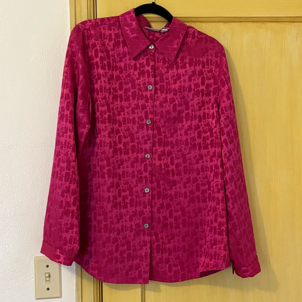 Chico's Vibrant Pink Blouse Size 1 Medium